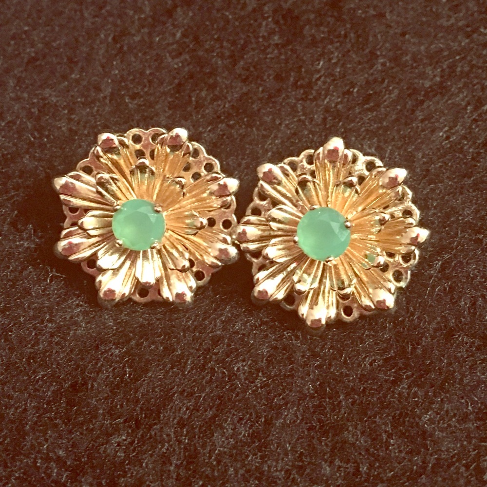 🌸 Flower Power Gold Earrings 🌸