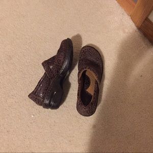 B.O.C leather brown shoes