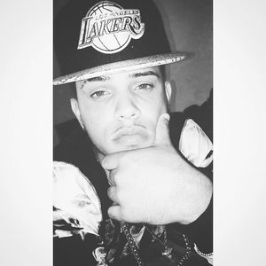 Meet your Posher, Julian