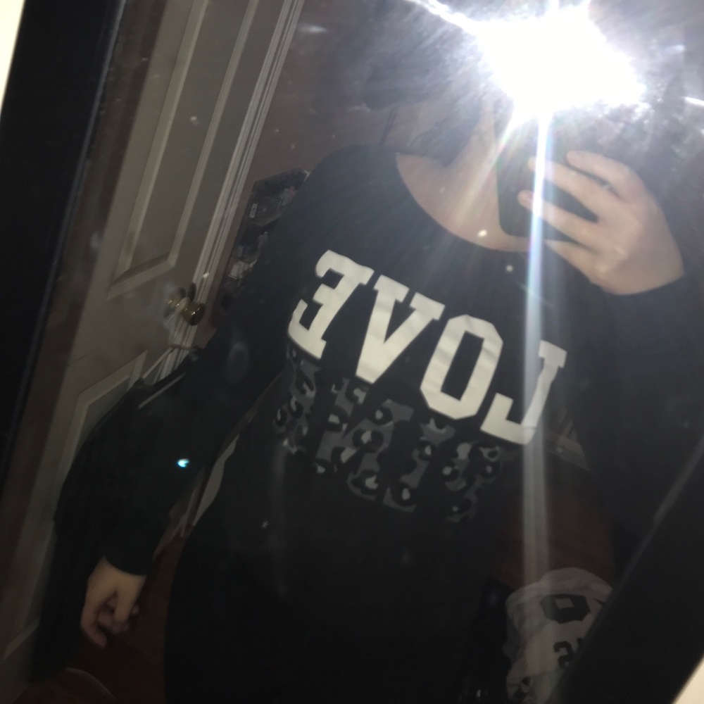 VS PINK black sweatshirt