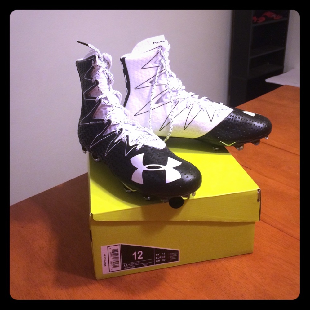 UA highlight Mc football cleats
