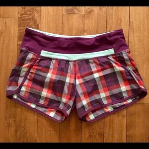 Lululemon Run Times Short 4: Wheezy Check