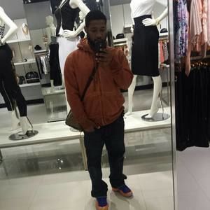 Meet your Posher, Travis