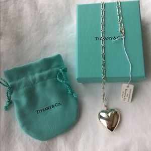 New with tags and box Tiffany's necklace