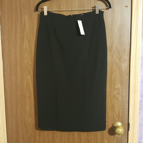 New York & Company Dresses & Skirts - NWT NY&CO Black Pencil Skirt