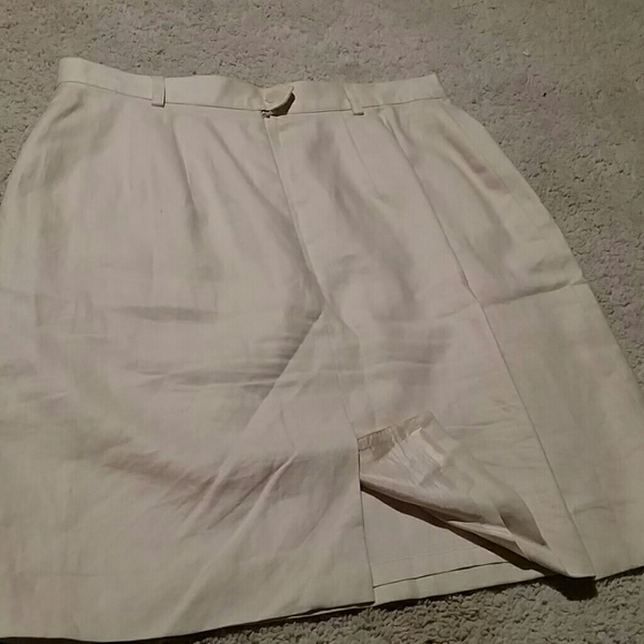Linen cream skirt - Picture 2 of 3