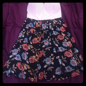 White floral strapless dress