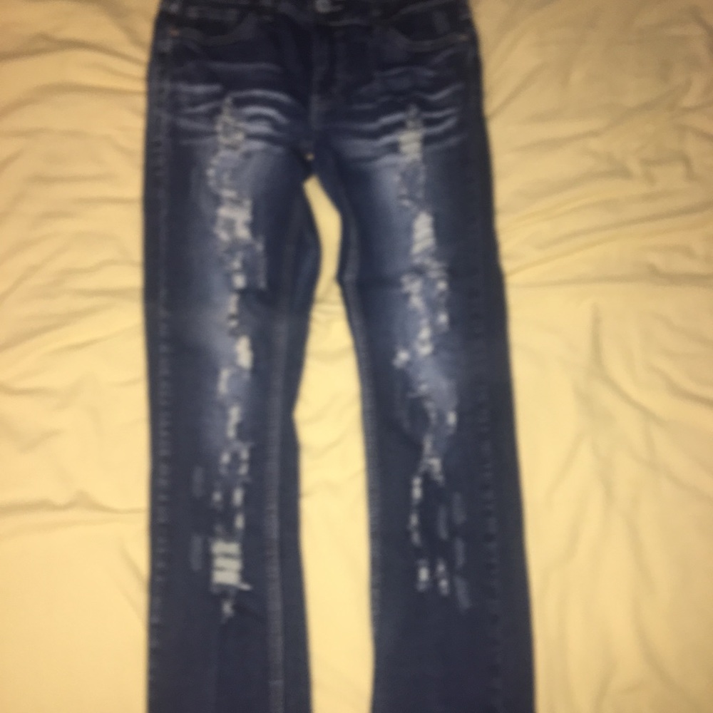 HOLY CAPRIS !!!!! - Picture 2 of 4