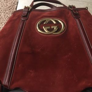 Classic Gucci Messenger Bag