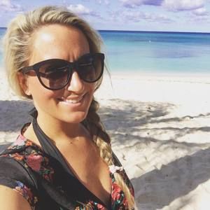 Meet your Posher, Cara