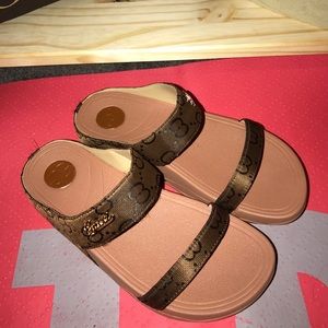 Gucci sandals brand new!