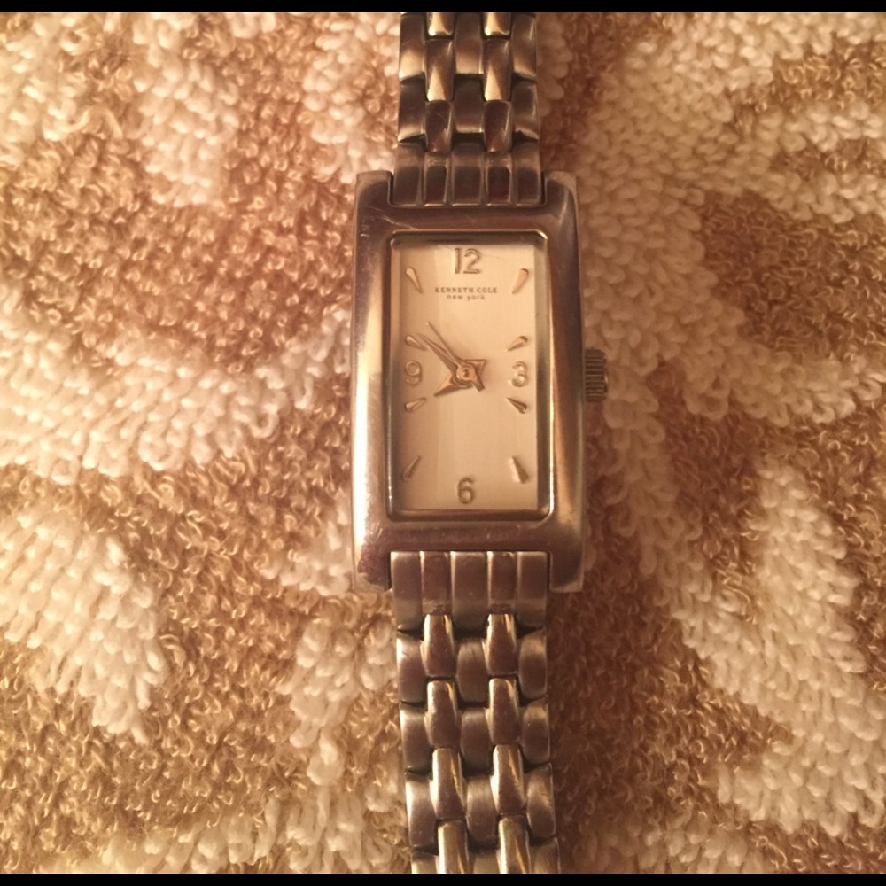 Kenneth Cole wrist watch