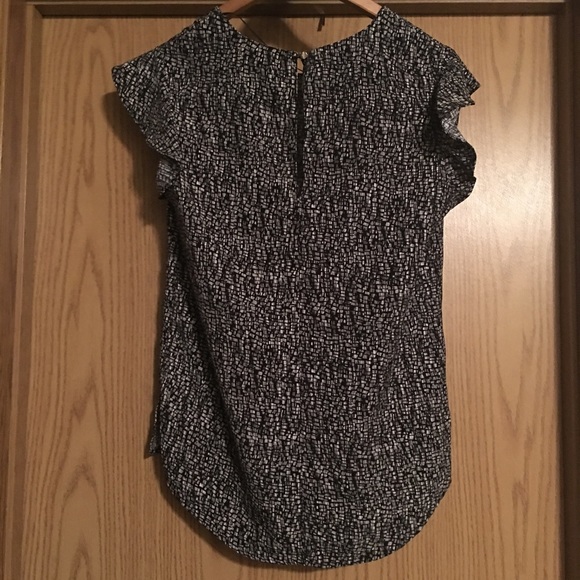 Metaphor Ruffle Blouse - Picture 2 of 6