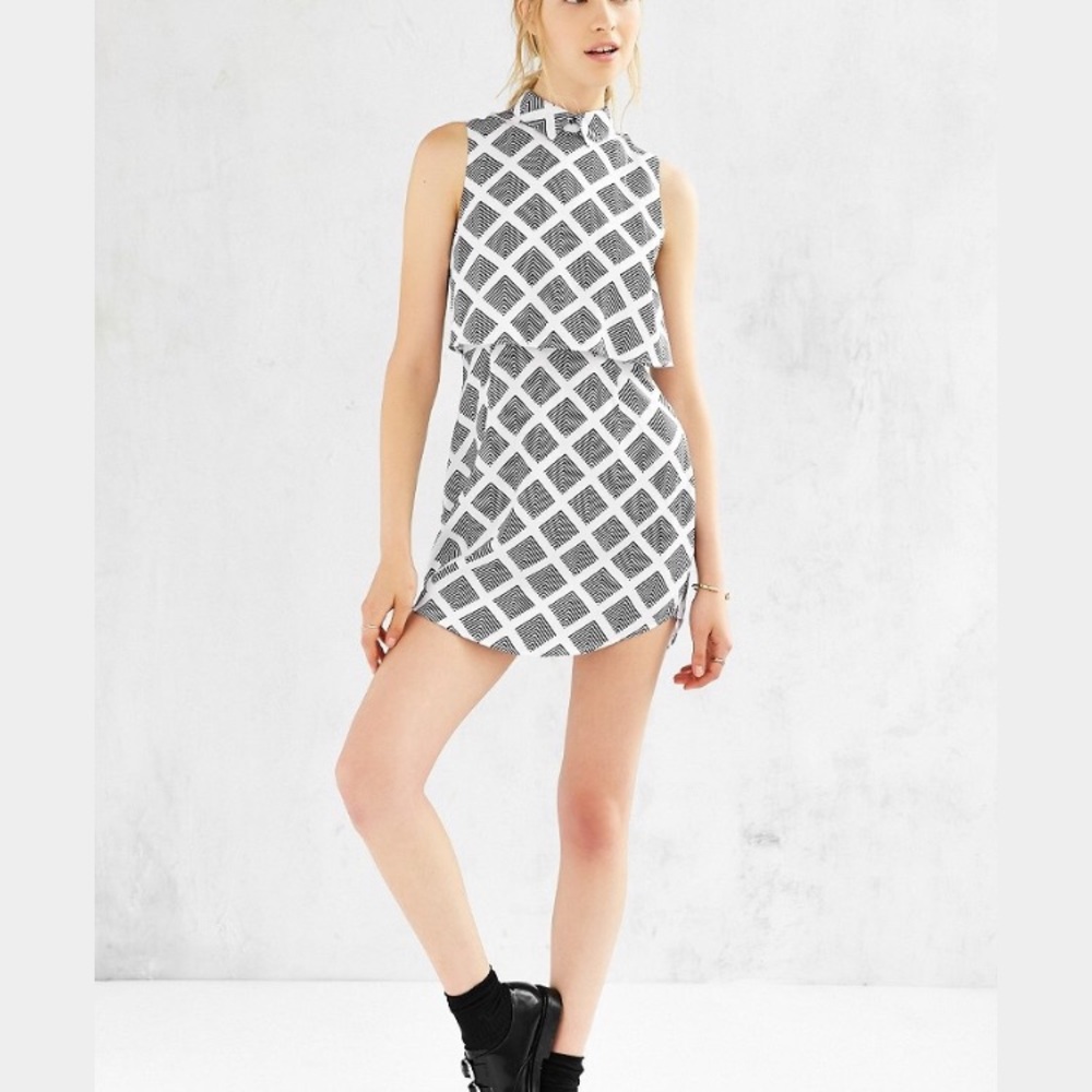 Cooperative layered dress