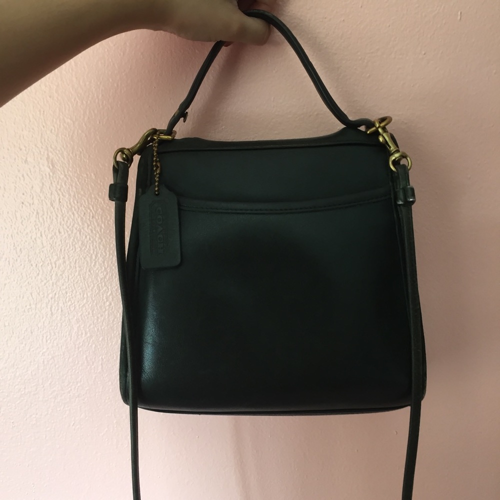 Vintage Coach Deep Hunter Leather Crossbody - Picture 3 of 3