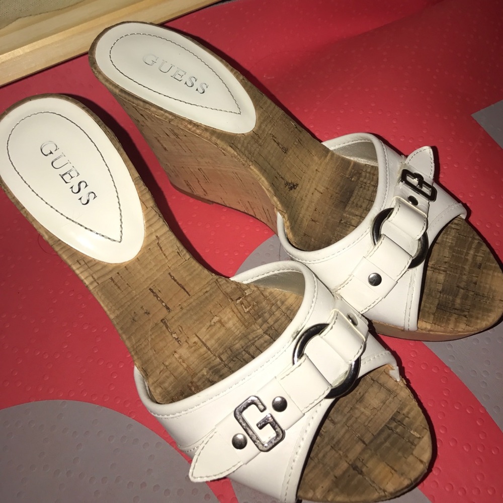 Guess sandals