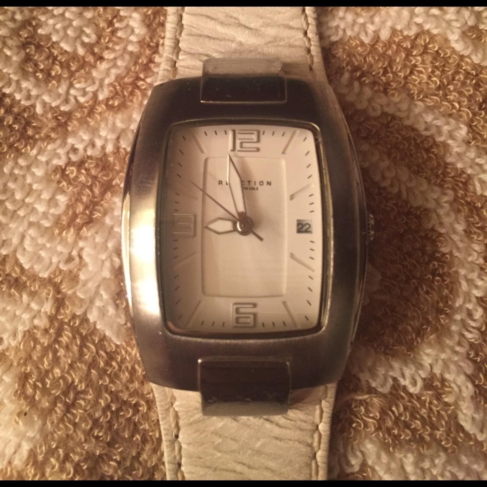 White leather Kenneth Cole Reaction wrist watch