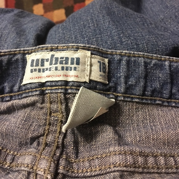 Urban pipeline jeans!  Boys 18 reg - Picture 3 of 3