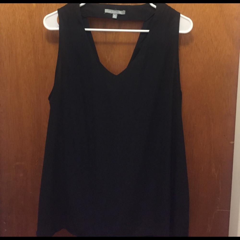 Lovely black shirt 🌺