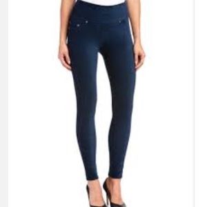 NWOT SPANX Slimming Corduroy Legging