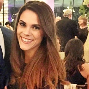 Meet your Posher, Caroline