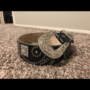 Women's oversized western belt