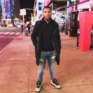 Meet your Posher, Gustavo