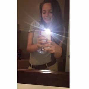 Meet your Posher, Briana