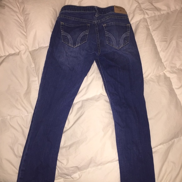 Dark Hollister Jeans - Picture 2 of 3