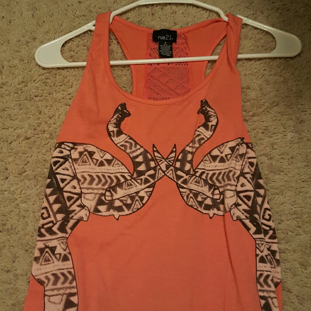 High low peach top