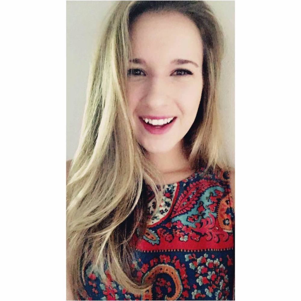 Meet your Posher, Aly