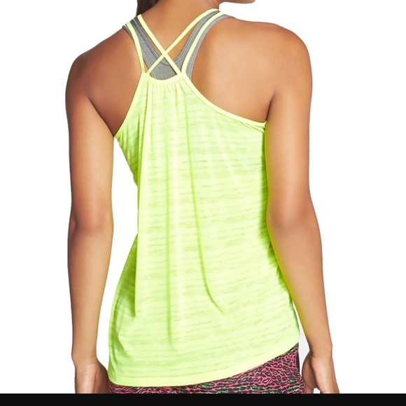Nike Tops - 💥🌈Nike dri fit tailwind strappy tank