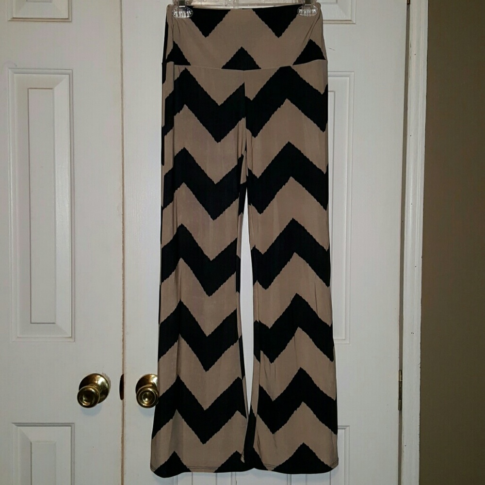 Chevron palazzo pants