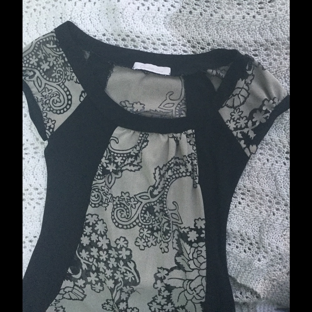 Cute Flowery Charlotte Russe Blouse