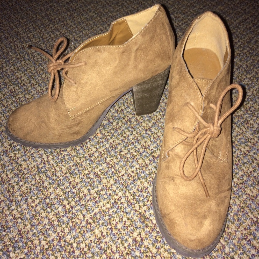 Tan heeled booties