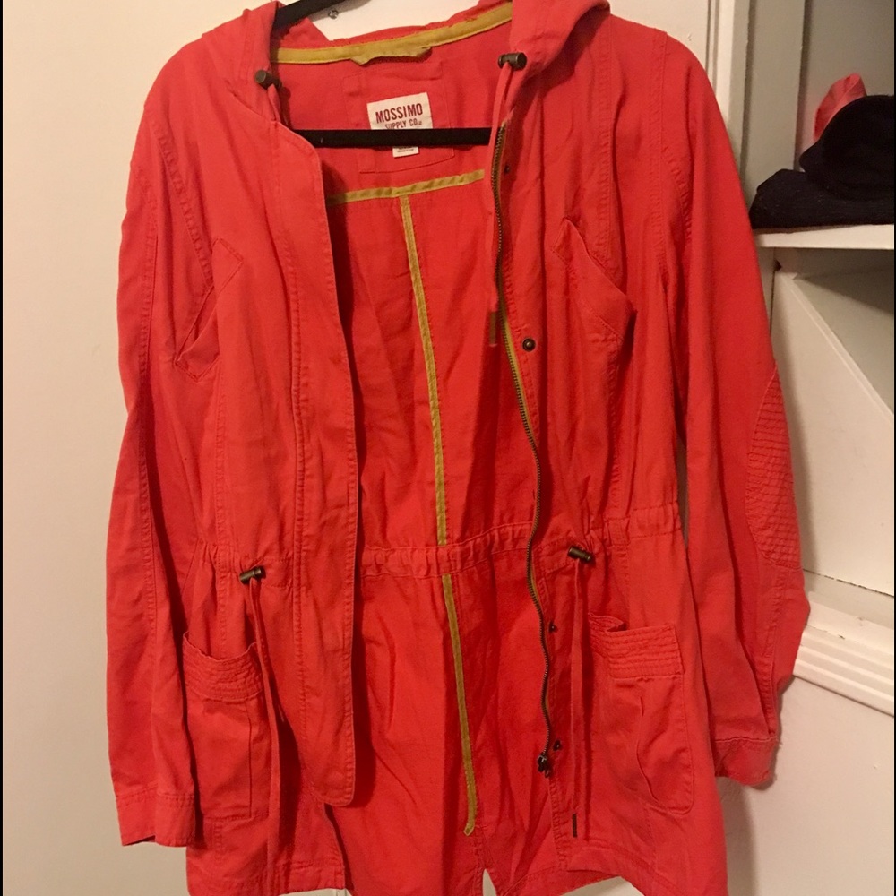 Rain coat