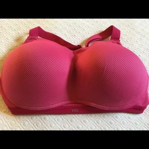 Victoria's Secret Sports Bra 38 D