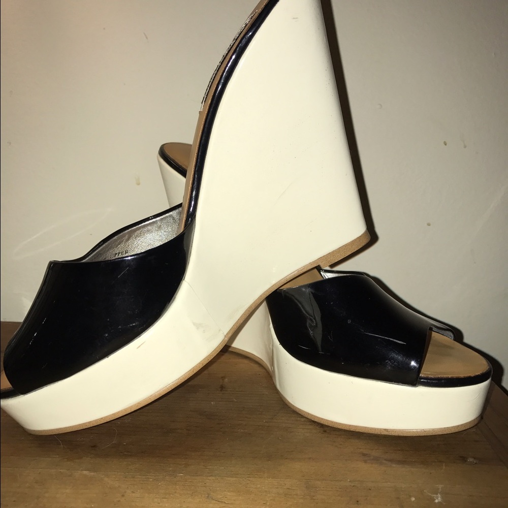Steve Madden patent leather wedges!