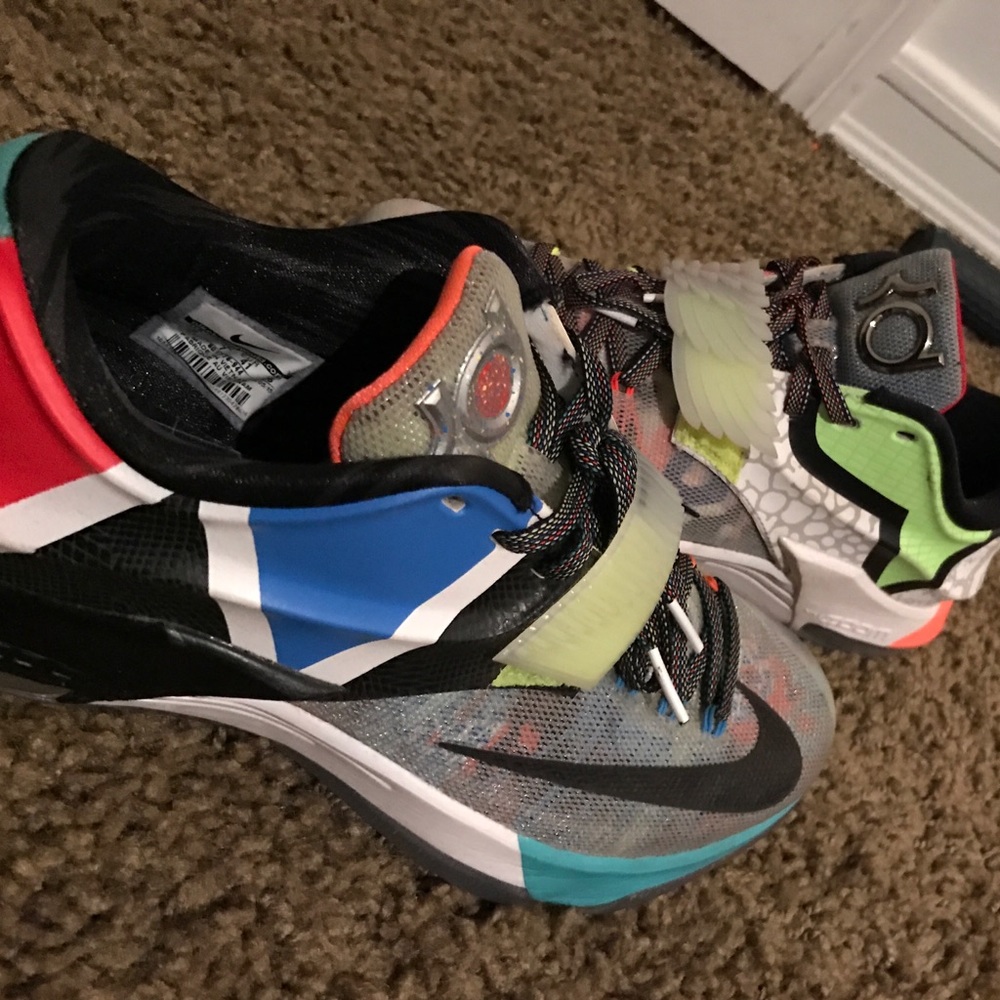 " what the " kd 7. Barely worn great condition