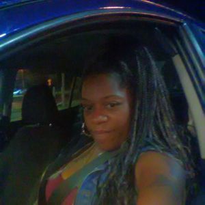 Meet your Posher, Stephanie