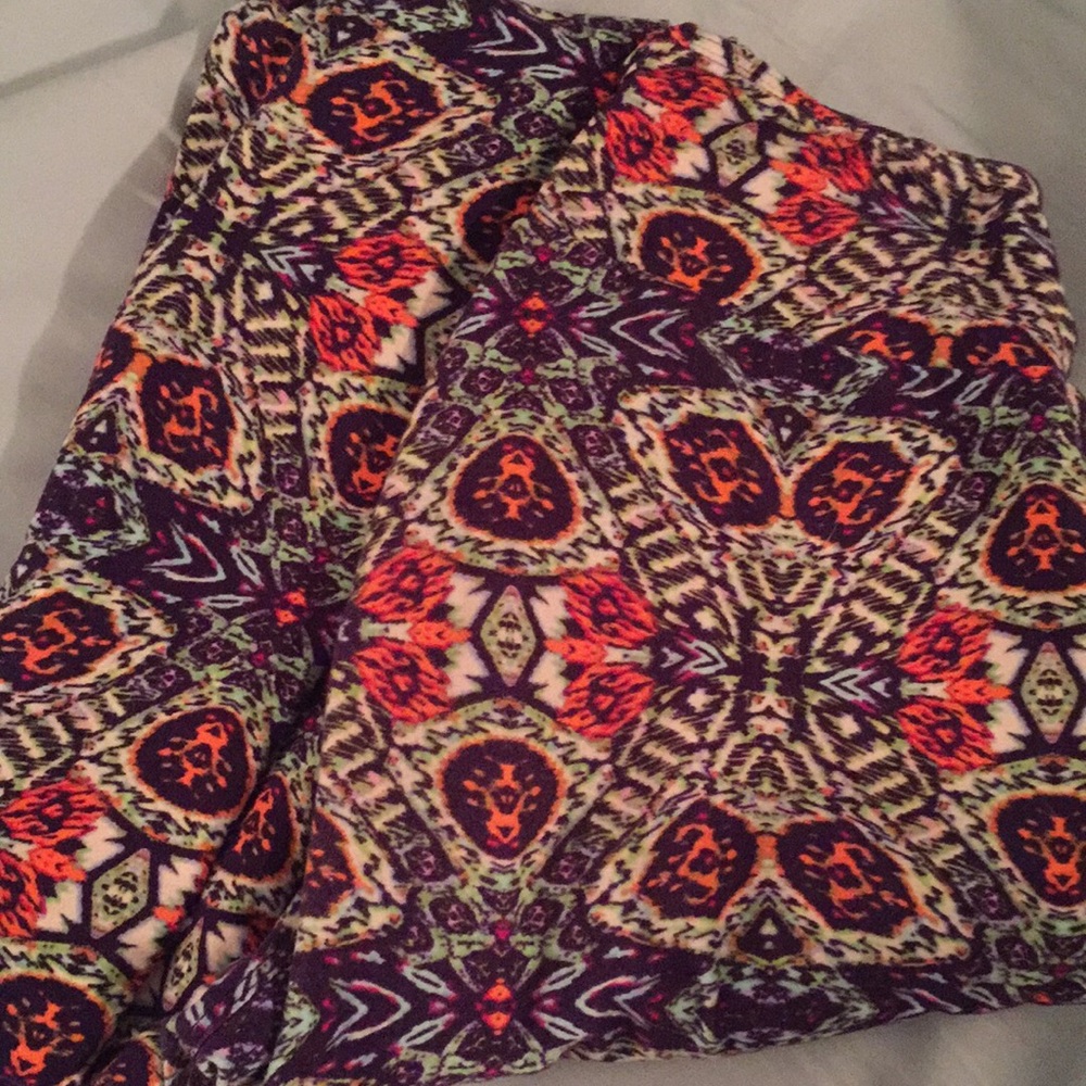 I/S LuLaRoe leggings