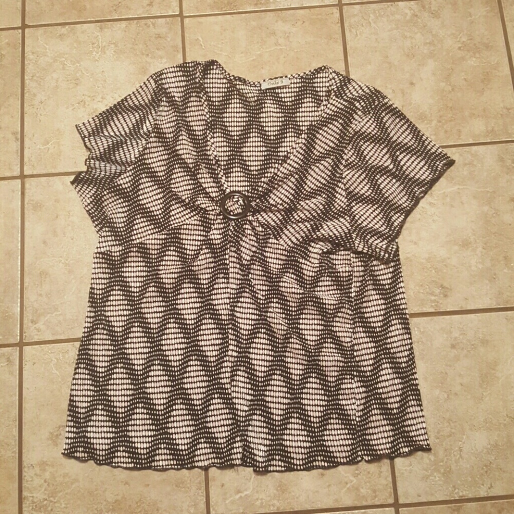 Adorable top