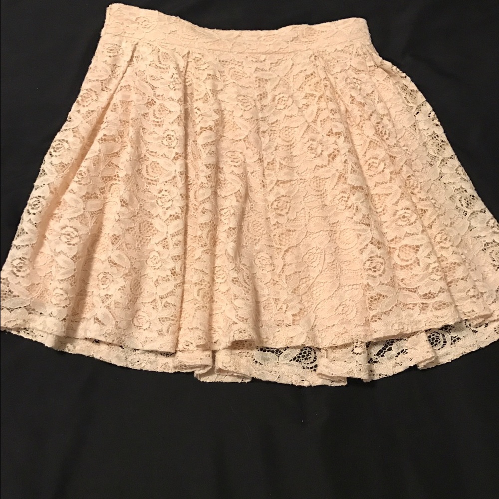 Forever 21 Tan Lace Skater Skirt