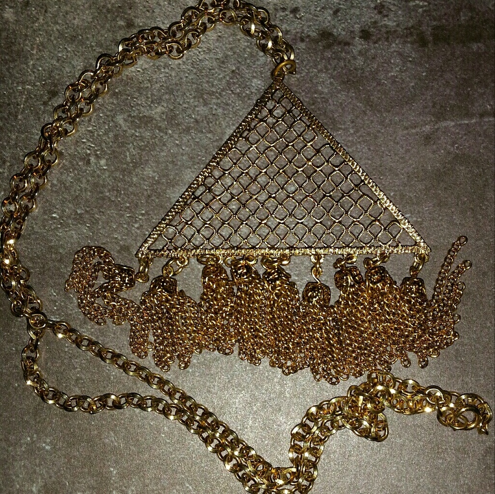 Vintage triangular gold necklace