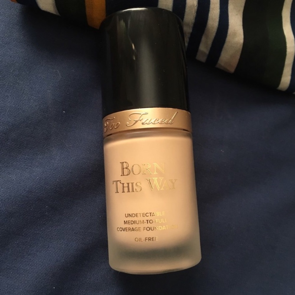Too Faced Born This Way