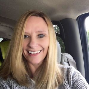 Meet your Posher, Kelli
