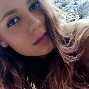 Meet your Posher, Savannah