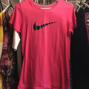 Nike tshirt