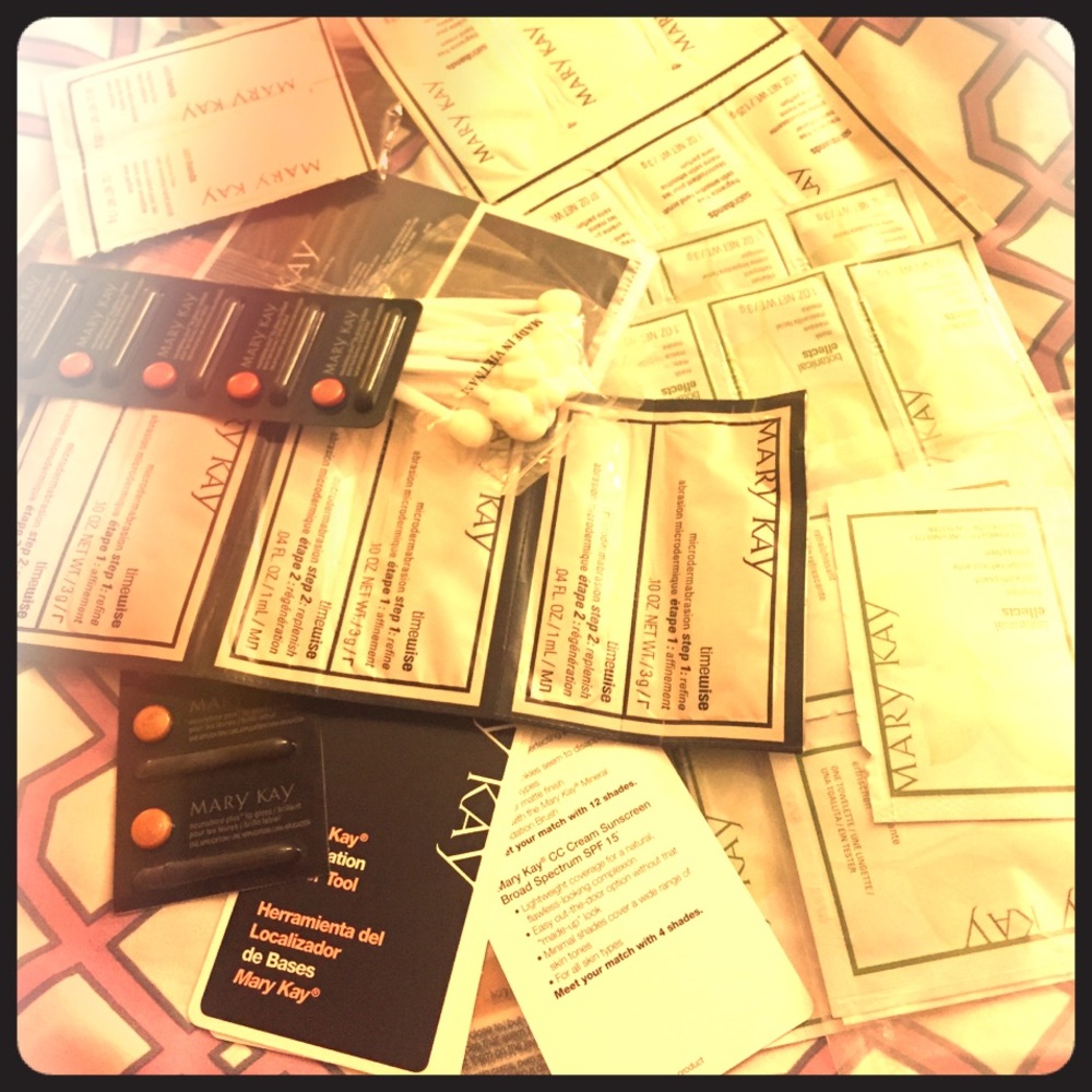 SOLD!!!!!-- Marykay samples