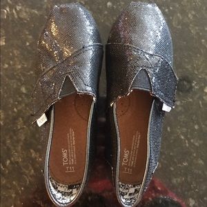 TOMS girls Black Sparkle size 11 * NEW*